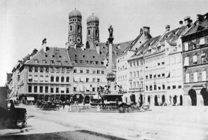  – Marienplatz um 1865