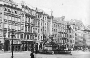  – Marienplatz um 1867