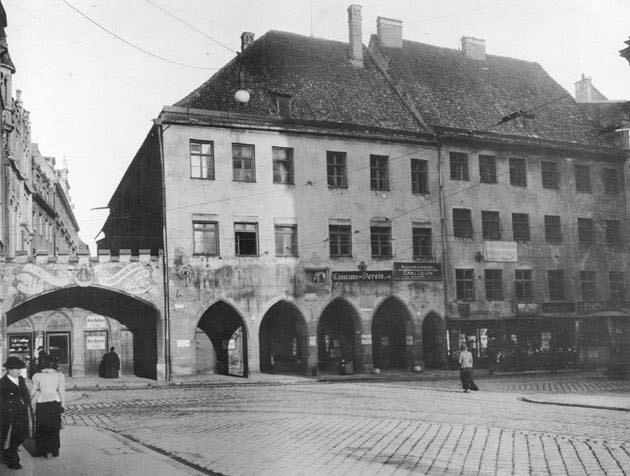 Stadtschreiber- oder 

Stadtoberrichterhaus