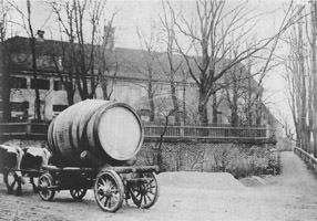  – Ochsenkarren mit Bierfaß
