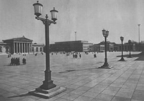  – Königsplatz um 1937