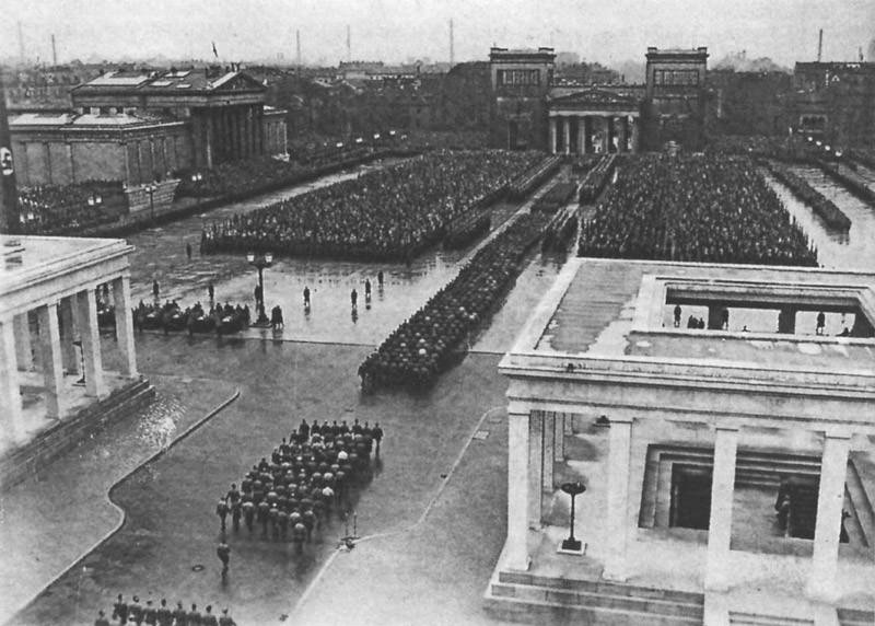 Einweihung des Königsplatz