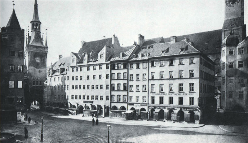 Marienplatz um 1890