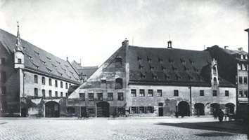  – Zeughaus und Städtischer Marstall