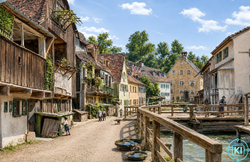 Die Quellengasse in der Au gegen Süden