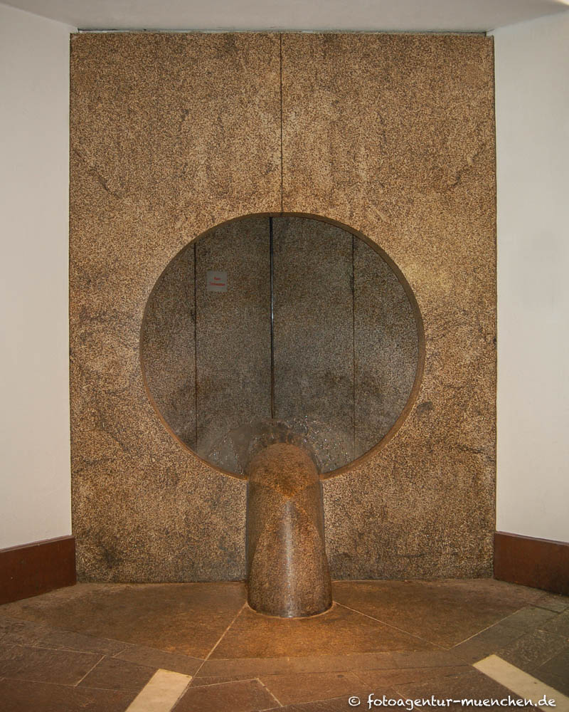 Lichtmuschel im Asamhof
