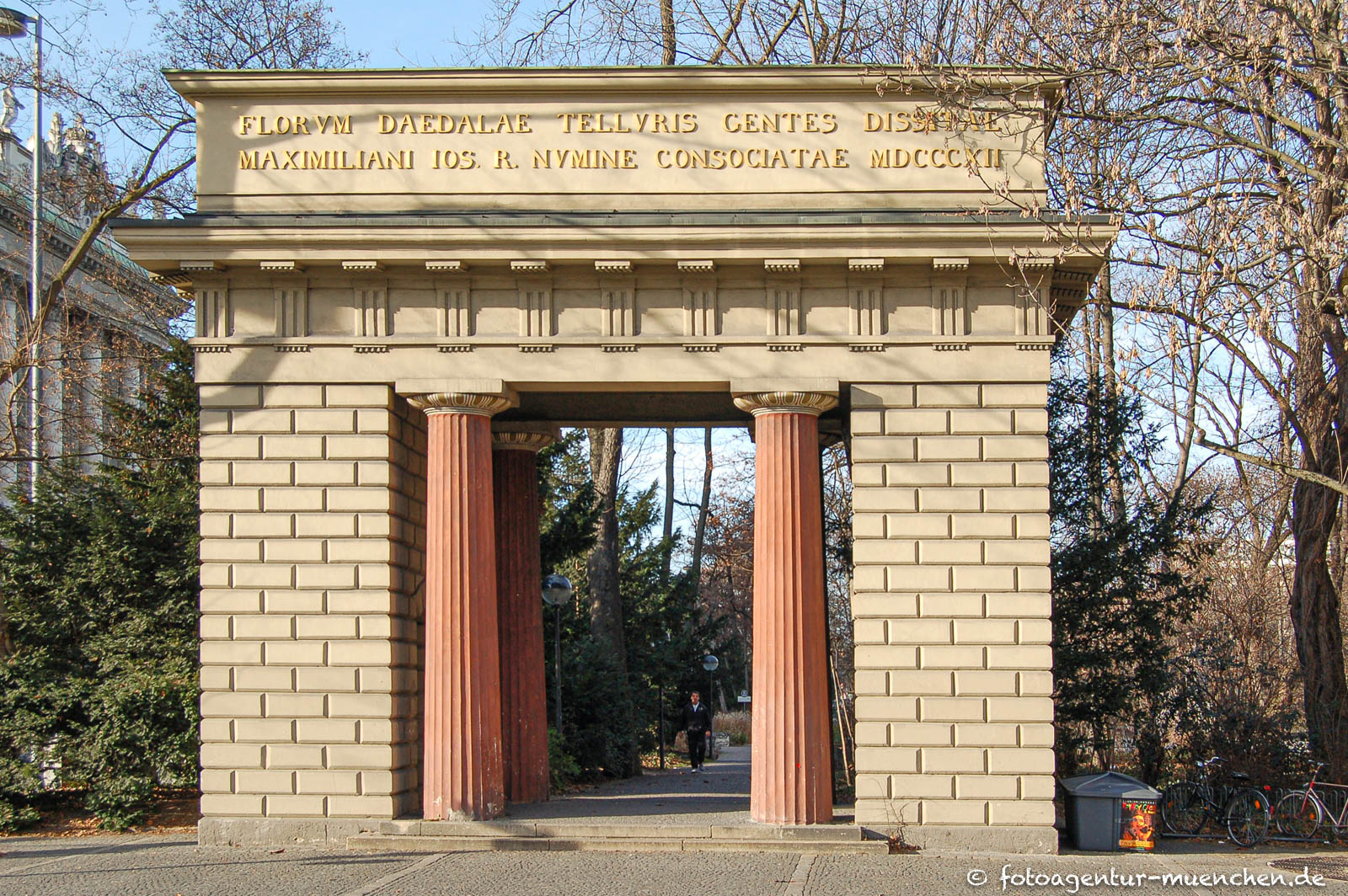 Eingangsportal zum Alten Botanischen Garten