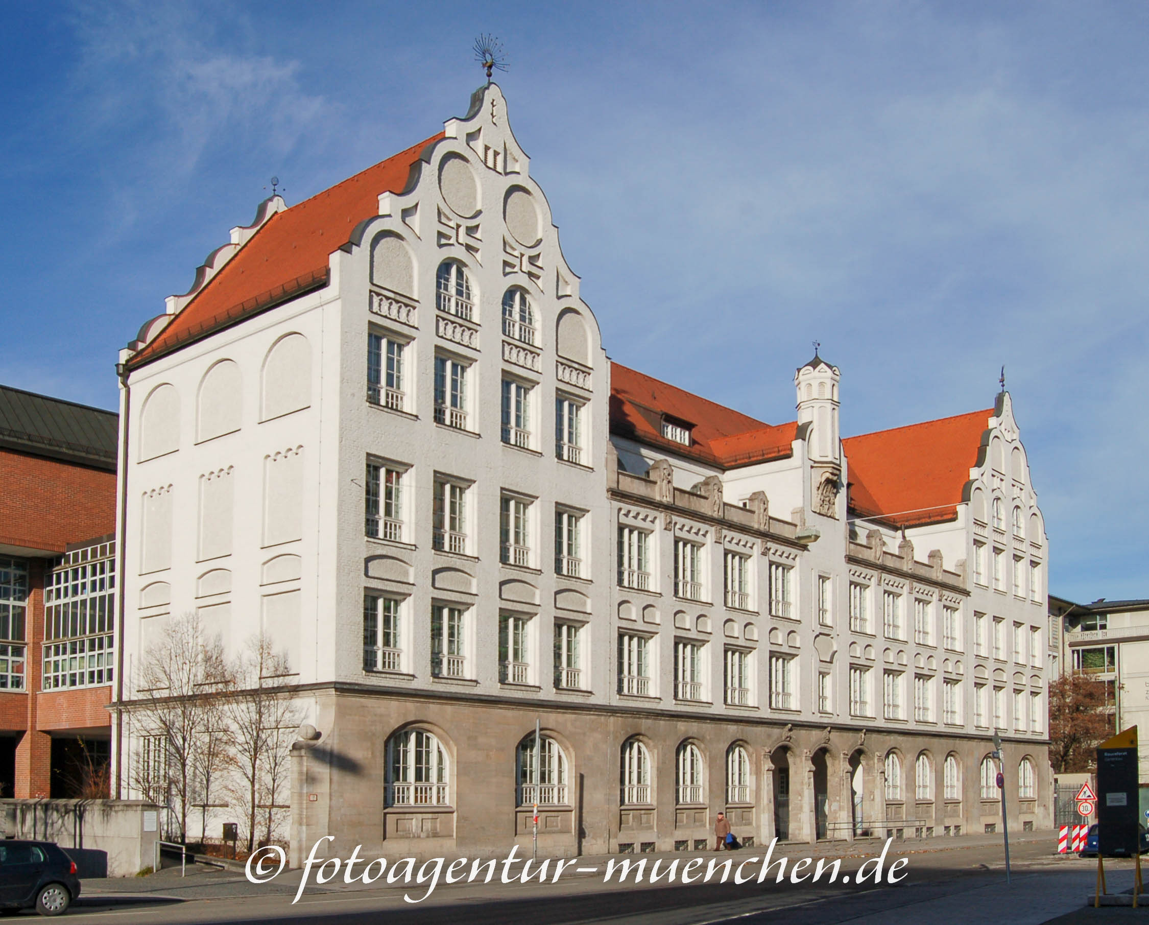 Ehem. Höhere Töchterschule