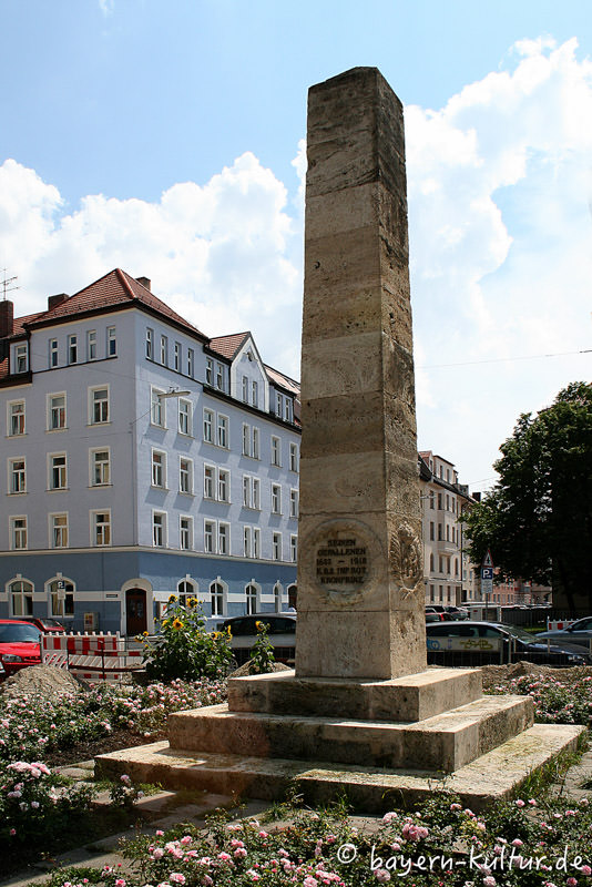 Königlich Bayerisches 2. Infanterie Regiment „Kron – Denkmal/Kunstwerk in München
