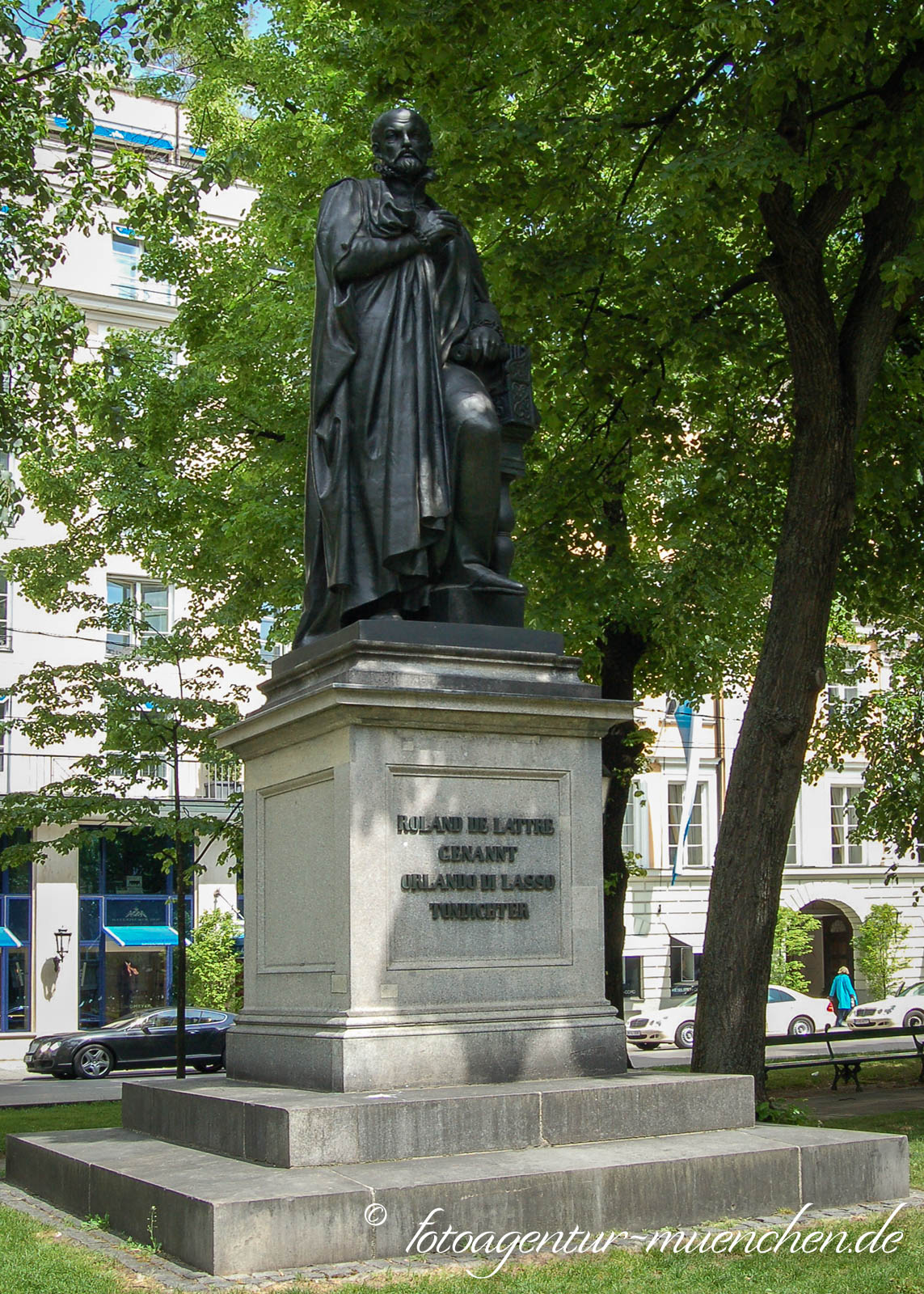 Bronzestatue von Orlando di Lasso
