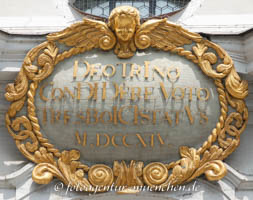 Dreifaltikkeitskirche – Foto aus München