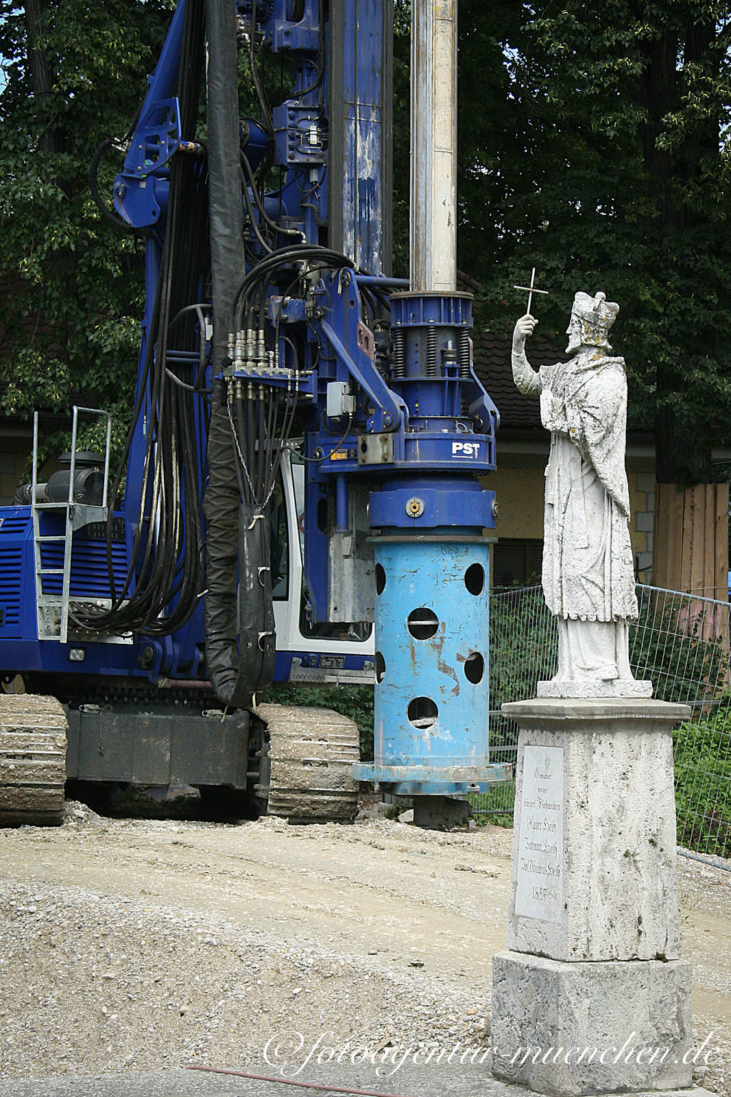 Hl. Nepomuk an der Praterwehrbrücke