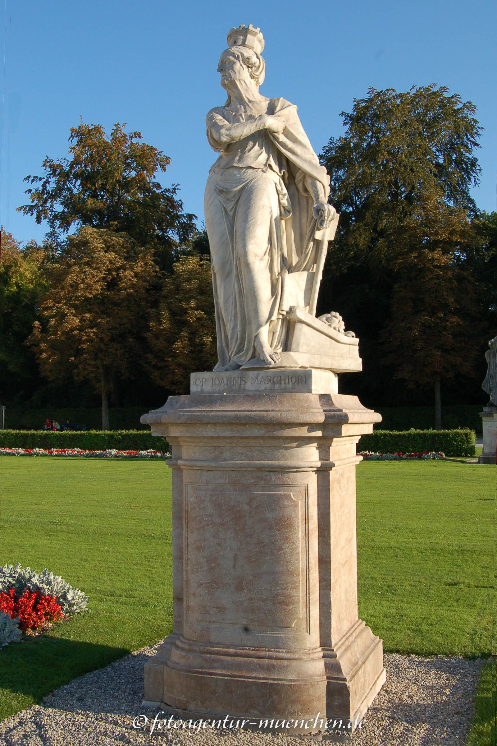 Kybele