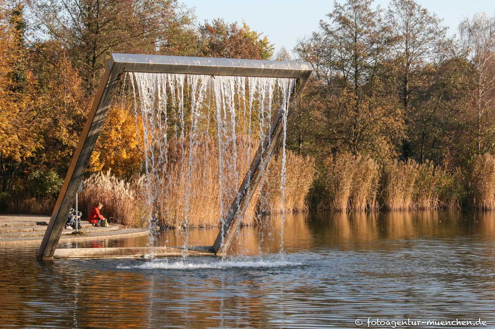 Wasserwand, Chinesischer Garten mit Tropfwand 