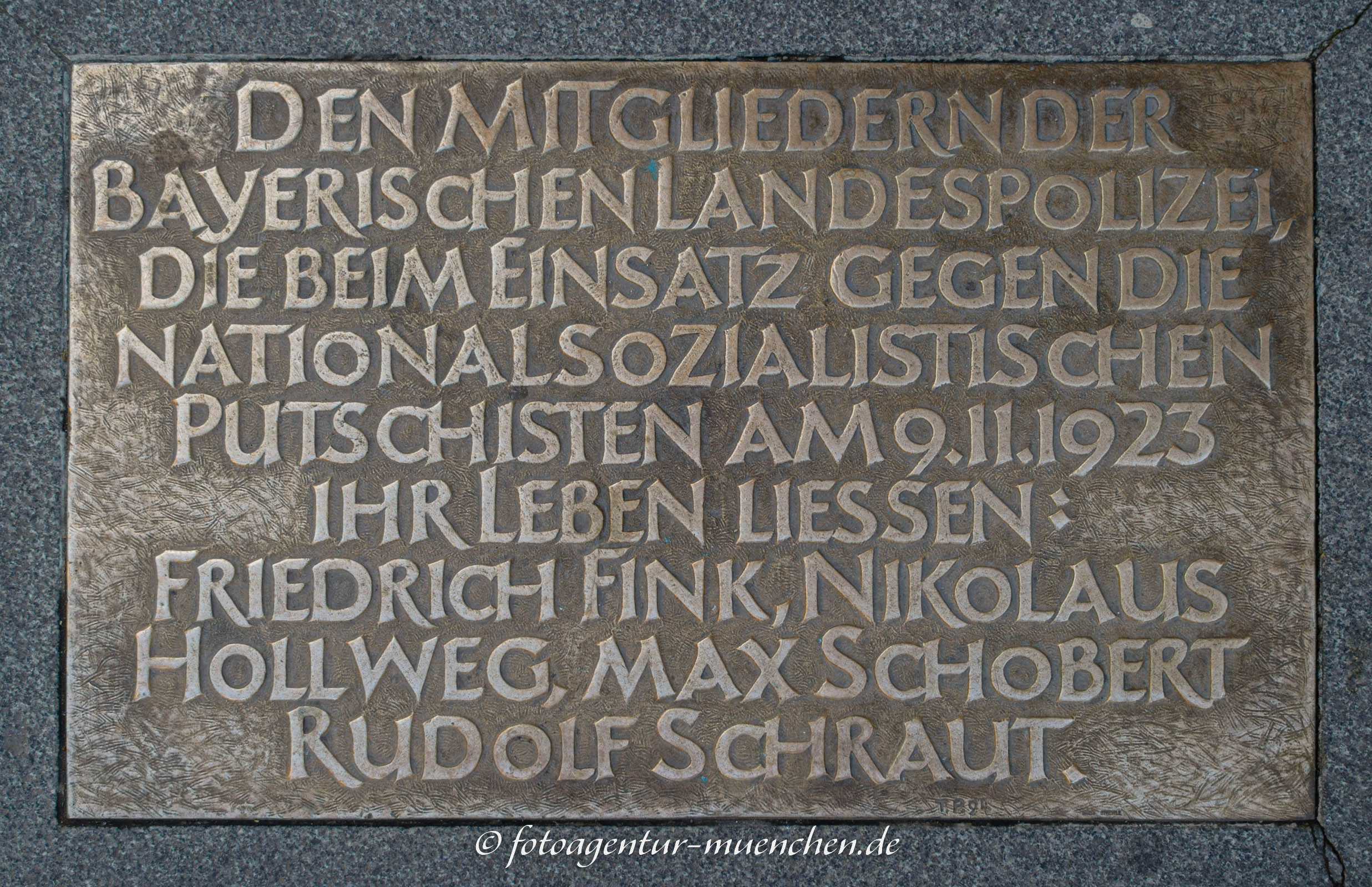 Gedenkplatte - Landespolizei