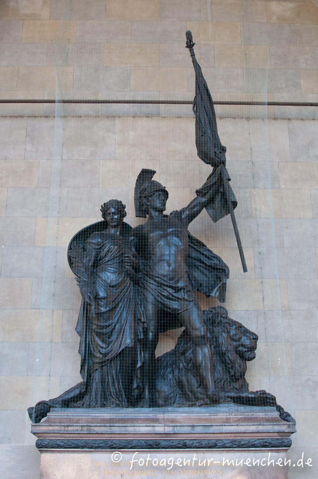 Bayerisches Armeedenkmal
