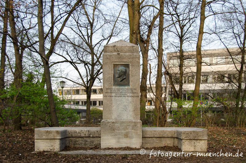 Denkmal für Wilhelm Götz – Denkmal/Kunstwerk in München