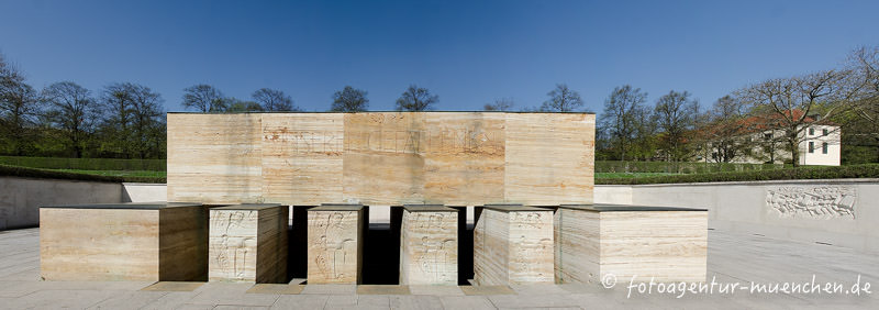 Kriegerdenkmal im Hofgarten – Denkmal/Kunstwerk in München