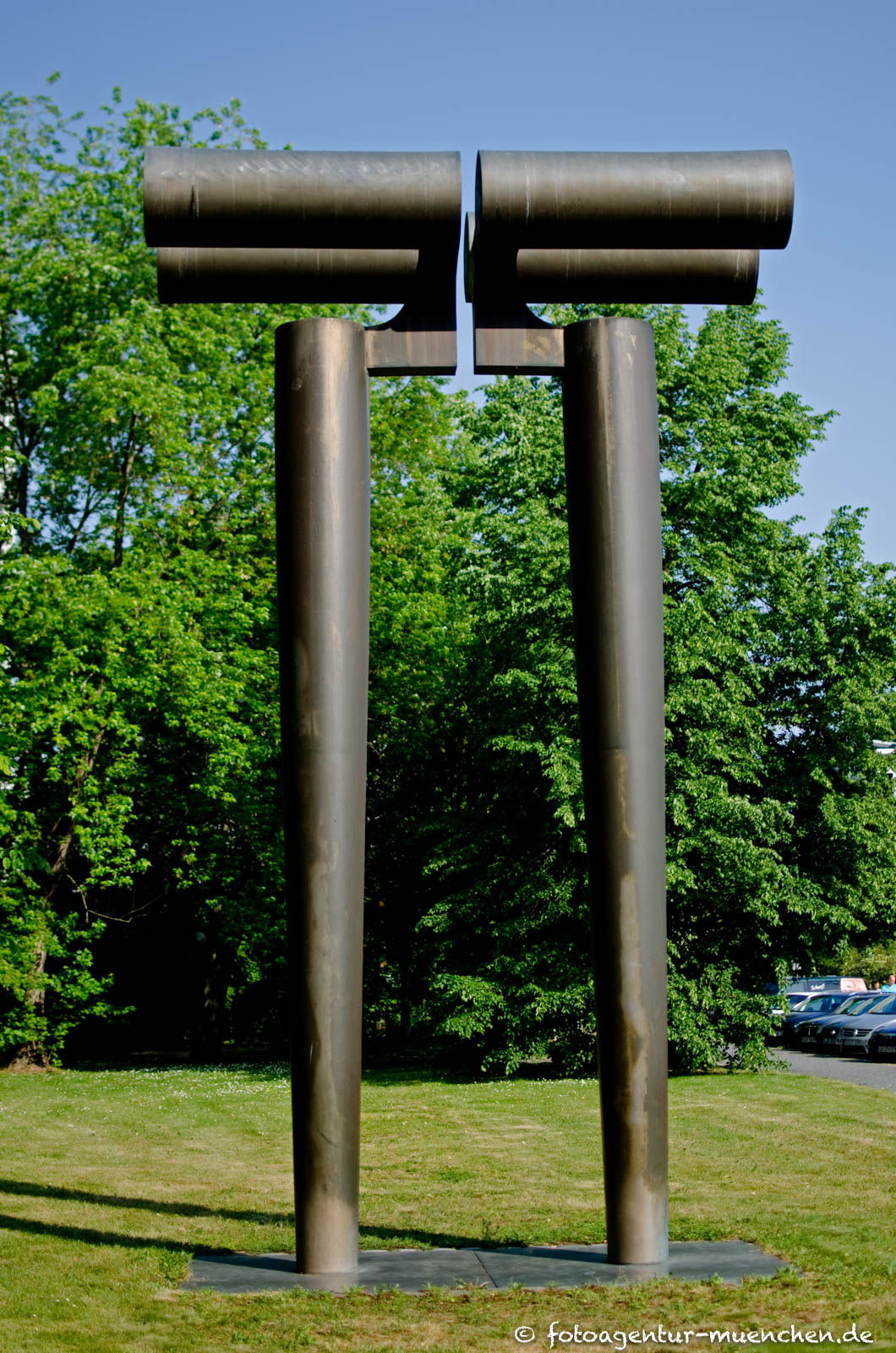 Große Torfigur