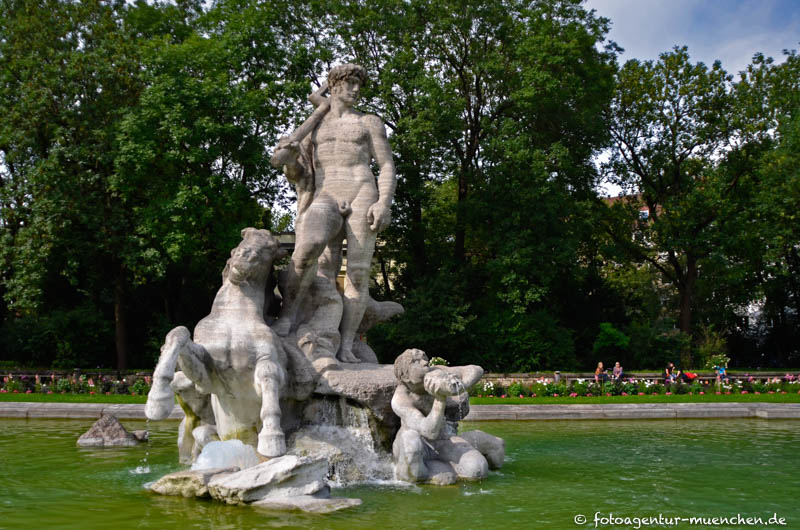Neptunbrunnen – Denkmal/Kunstwerk in München
