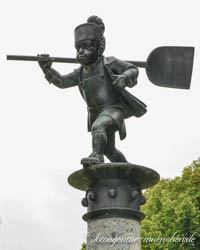 Schüleinbrunnen – Foto aus München
