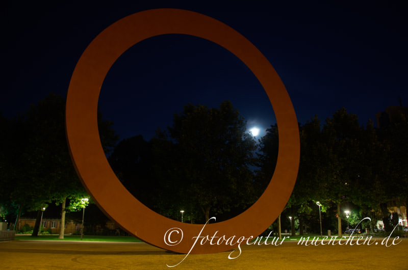 Der Ring – Denkmal/Kunstwerk in München