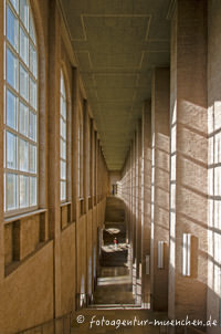 Gerhard Willhalm – Alte Pinakothek - Treppenaufgang