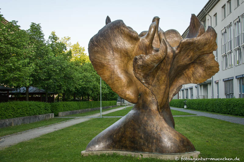 Der Sonnenvogel – Denkmal/Kunstwerk in München