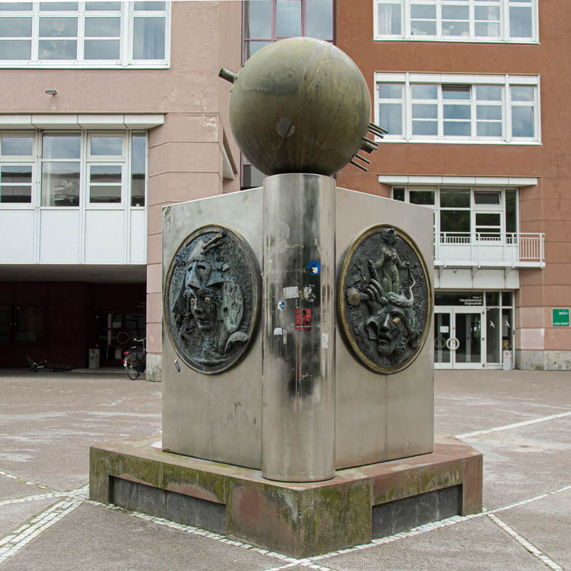 Allegorie der Lehre – Denkmal/Kunstwerk in München