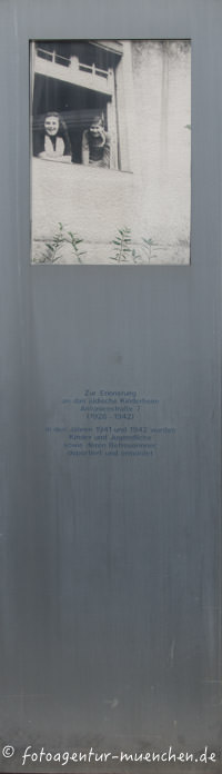 Gedenktafel - Antonienheim – Foto aus München