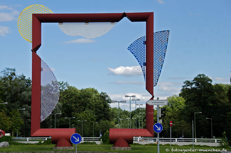 Torkonstruktion – Denkmal/Kunstwerk in München