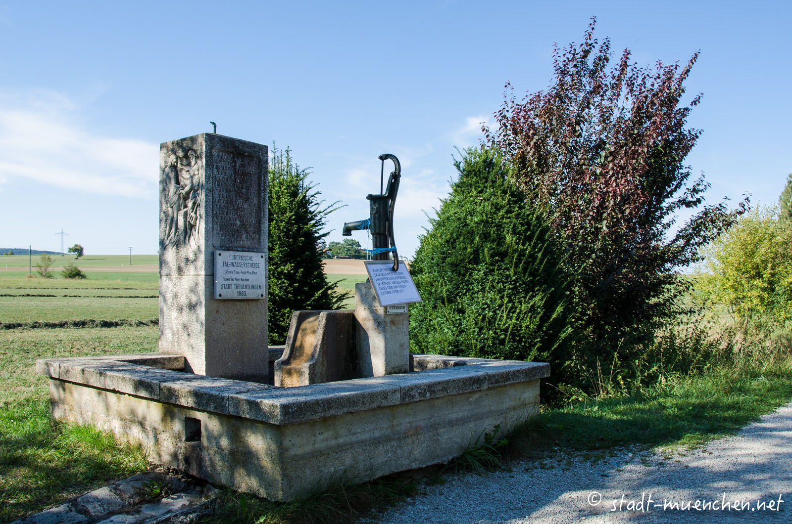 Europäische Wasserscheide am Karlsgraben