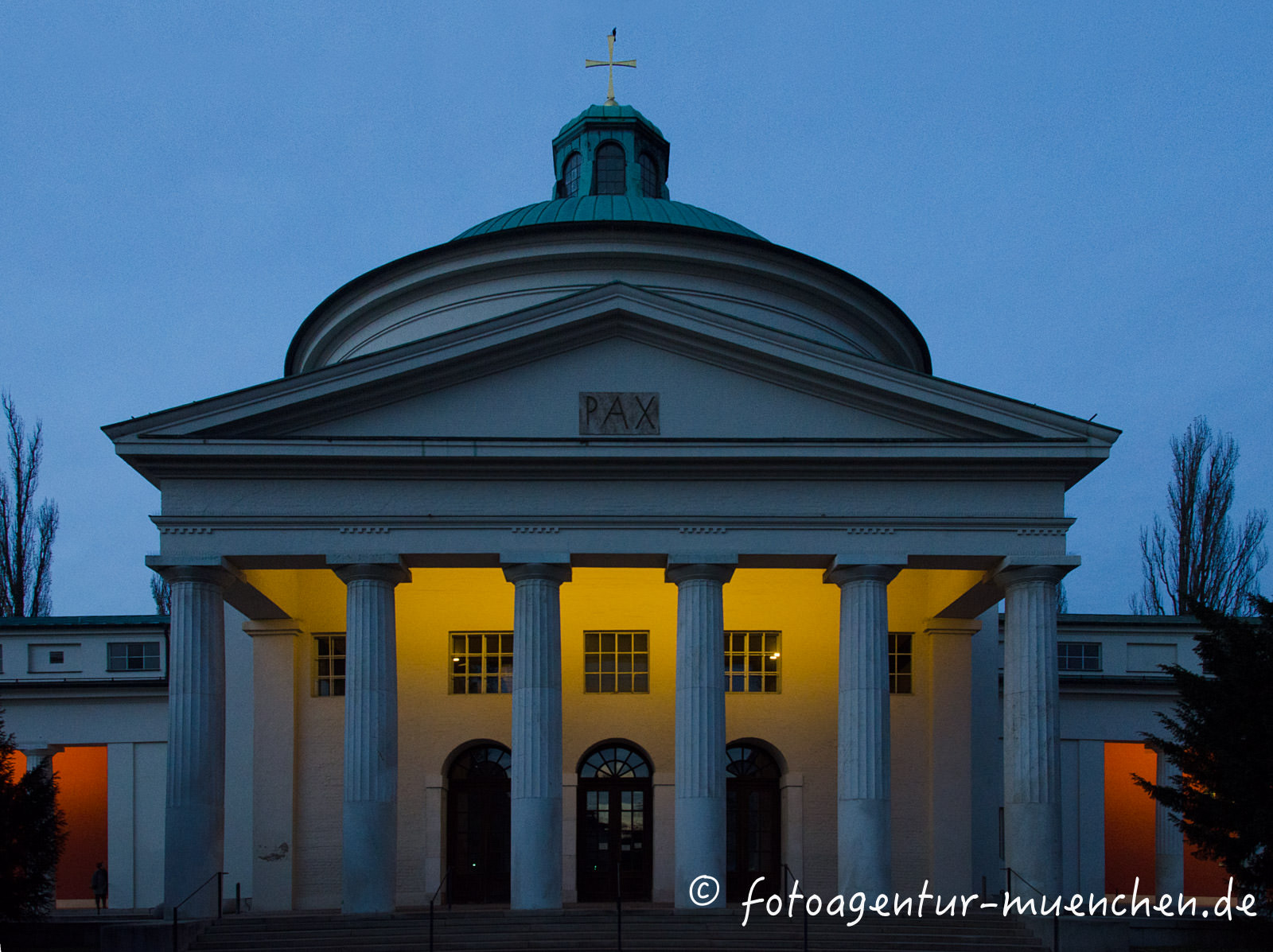 Aussegnungshalle OstfriEdhof