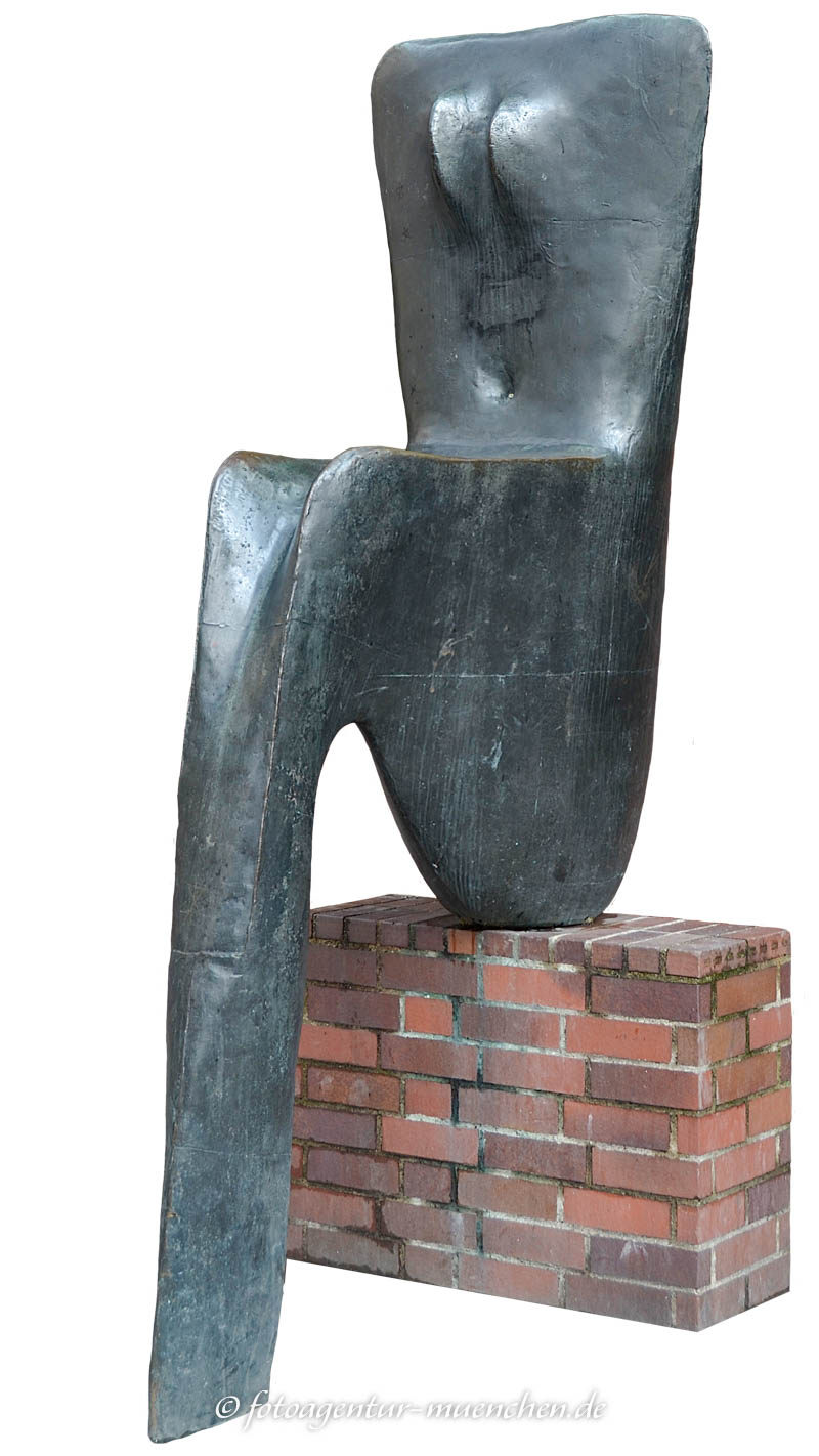 Großer sitzender weiblicher Torso