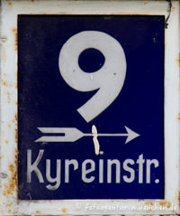 Gerhard Willhalm – Hausnummer - Kyreinstraße