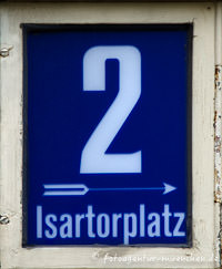 Gerhard Willhalm – Hausnummer - Isartorplatz