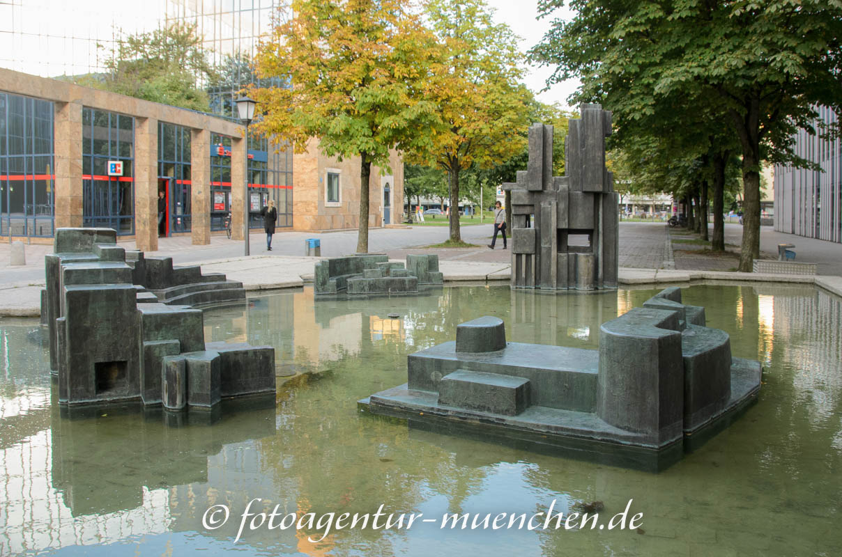 Polygraphia nova – Denkmal/Kunstwerk in München