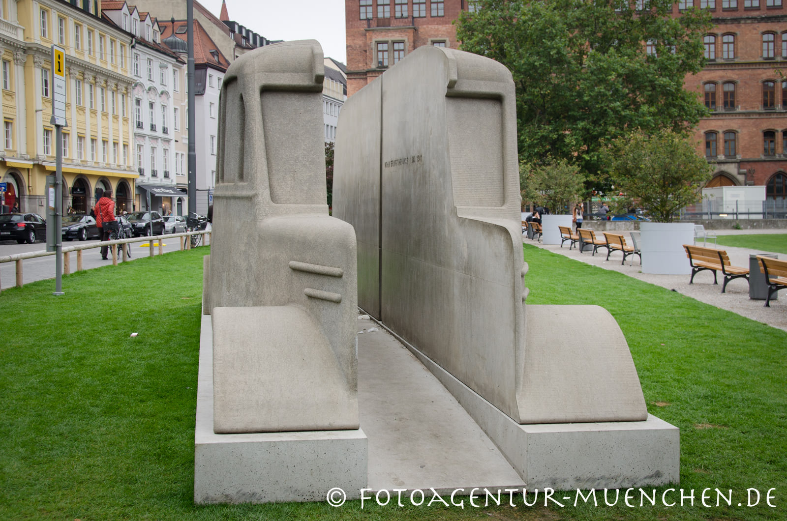 Denkmal der grauen Busse