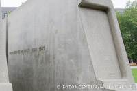 Gerhard Willhalm – Denkmal der grauen Busse