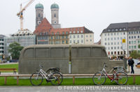 Gerhard Willhalm – Denkmal der grauen Busse