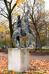 Pferd mit Reiter – Foto aus München