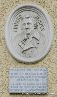 Gedenktafel Eduard Jenner – Foto aus München