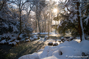 Gerhard Willhalm – Wasserfall Englischer Garten