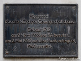 Gedenktafel - Gewerkschaftshaus – Foto aus München