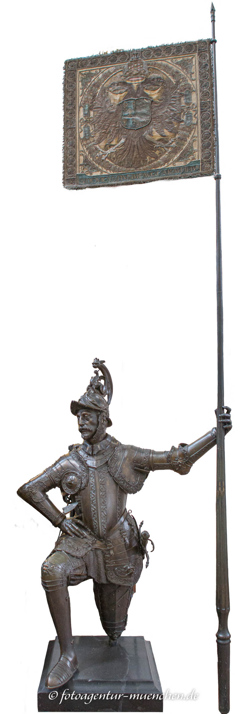 Grabwächter 1 – Denkmal/Kunstwerk in München