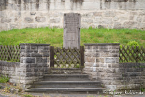 Kriegerdenkmal - Kästel