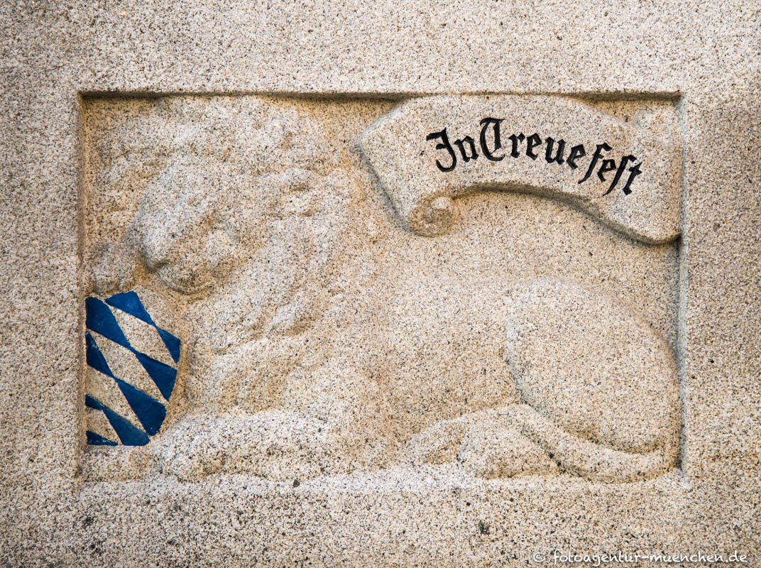 Kriegerdenkmal (Detail)