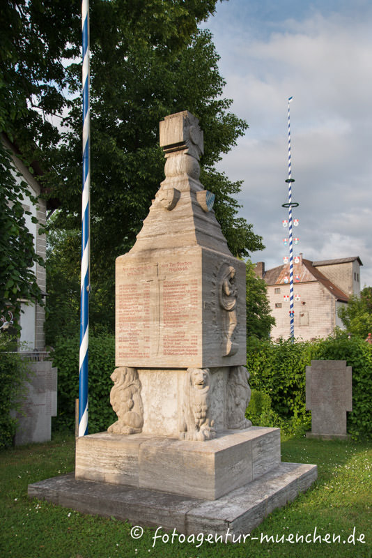 Kriegerdenkmal