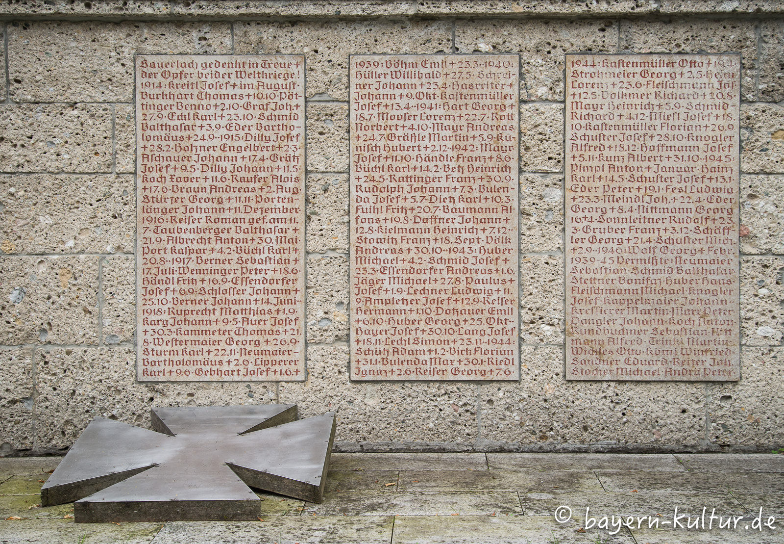 Kriegerdenkmal - Sauerlach