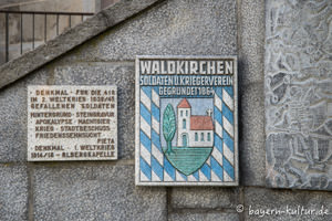 Gedenktafel am Kriegerdenkmal